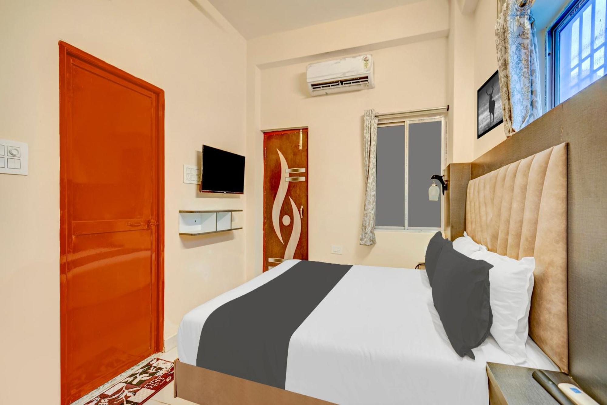 Super Townhouse Anisabad Near Mahavir Sansthan Khagaul Exteriör bild