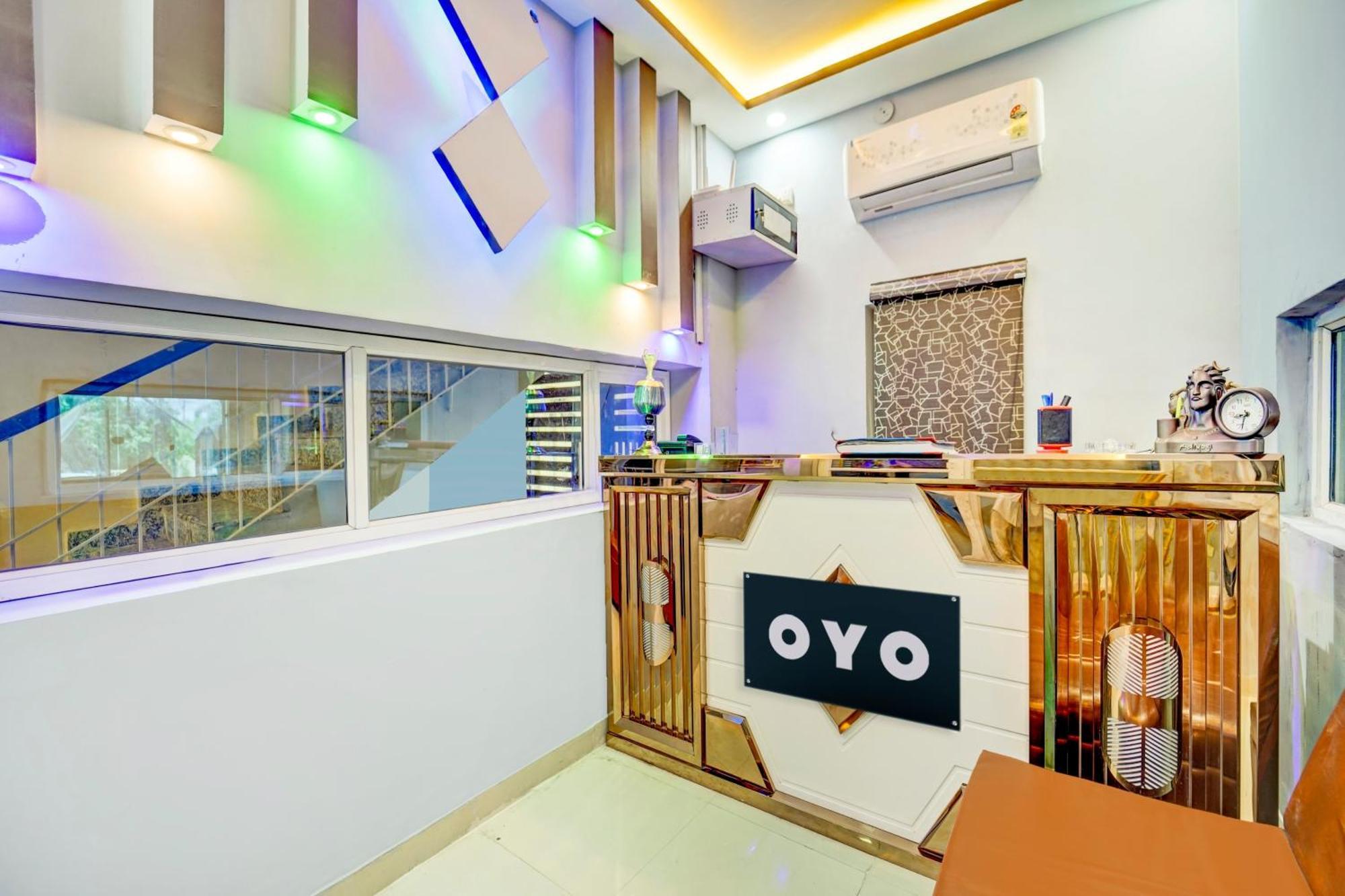 Super Townhouse Anisabad Near Mahavir Sansthan Khagaul Exteriör bild